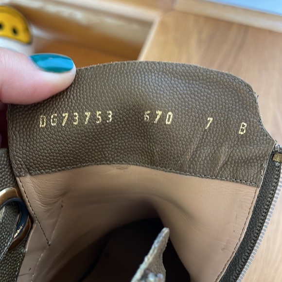 SALVATORE FERRAGAMO Florian Green Ombré Block-Heel Booties Gancini Logo Size 7 - Picture 8 of 12